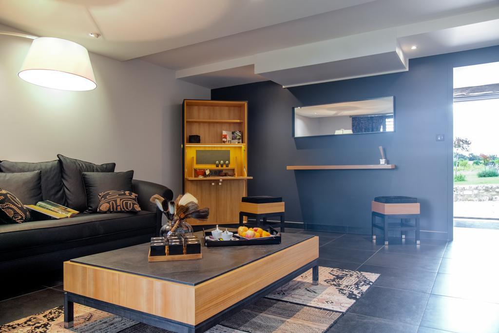 Chambres D'Hotes Domaine De Nazere Avezan Экстерьер фото