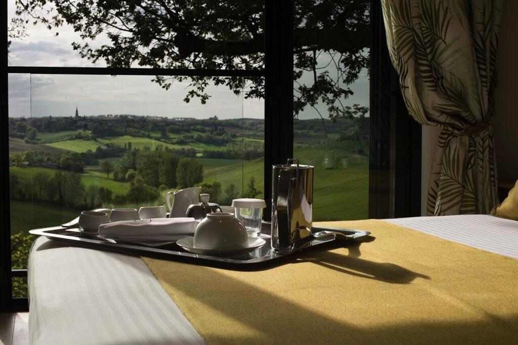 Chambres D'Hotes Domaine De Nazere Avezan Экстерьер фото